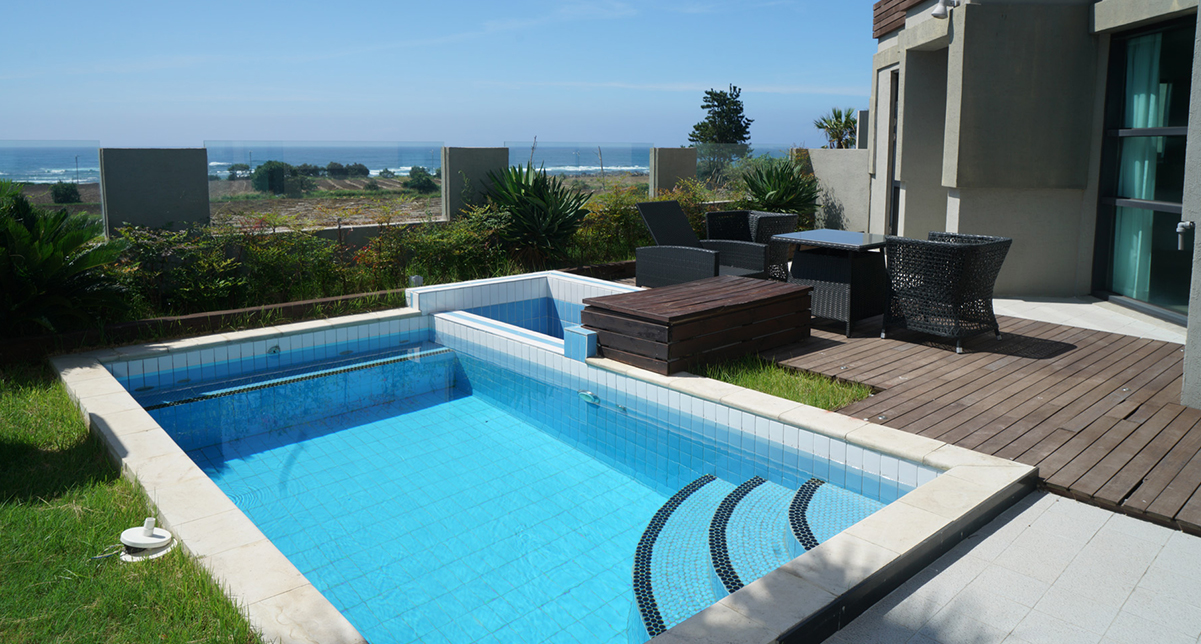 Bravo Pool Villa